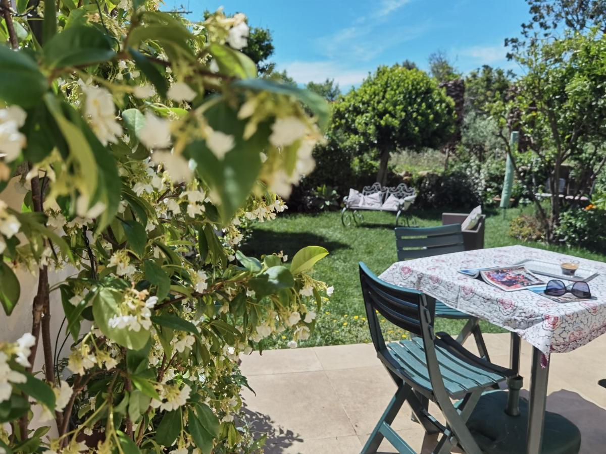 Il Giardino Di Tatiana Rooms & Breakfast La Maddalena Kültér fotó
